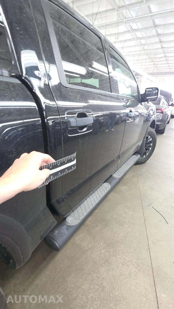 2020 Nissan TITAN PRO-4X Crew Cab Extra Short Bed - miniatura 36