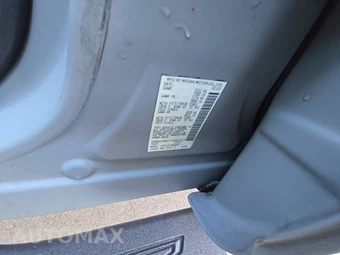2020 Nissan TITAN PRO-4X Crew Cab Short Bed - miniatura 14