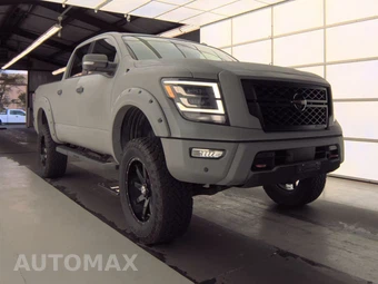 2020 Nissan TITAN PRO-4X Crew Cab Short Bed - miniatura 3