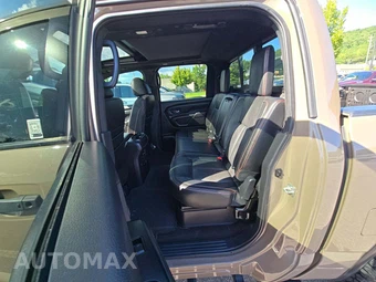 2020 Nissan TITAN PRO-4X Crew Cab Short Bed – miniatura 10