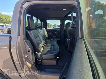 2020 Nissan TITAN PRO-4X Crew Cab Short Bed – miniatura 13