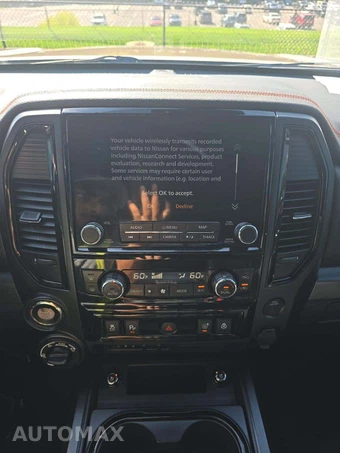 2020 Nissan TITAN PRO-4X Crew Cab Short Bed – miniatura 7