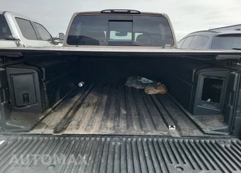 2020 Nissan TITAN PRO-4X Crew Cab Short Bed - miniatura 16