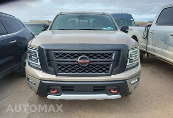 2020 Nissan TITAN PRO-4X Crew Cab Short Bed - miniatura 7