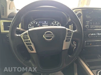 2020 Nissan TITAN SL Crew Cab Short Bed - miniatura 10