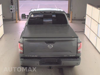 2020 Nissan TITAN SL Crew Cab Short Bed - miniatura 5