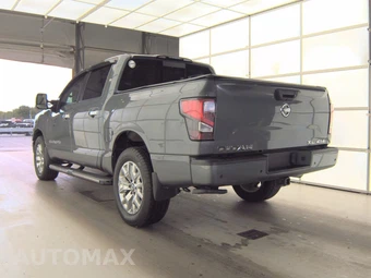 2020 Nissan TITAN SL Crew Cab Short Bed - miniatura 6
