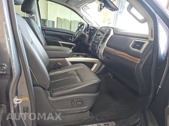 2020 Nissan TITAN SL Crew Cab Short Bed - miniatura 8