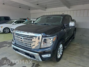 2020 Nissan TITAN SL Crew Cab Short Bed