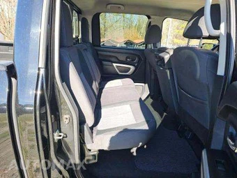 2020 Nissan TITAN SV Crew Cab Short Bed – miniatura 17