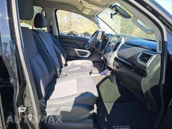 2020 Nissan TITAN SV Crew Cab Short Bed – miniatura 19