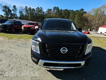 2020 Nissan TITAN SV Crew Cab Short Bed – miniatura 2