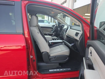 2020 Nissan TITAN SV Crew Cab Short Bed - miniatura 8