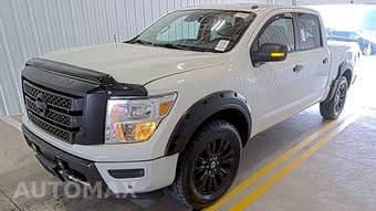 2020 Nissan TITAN SV Crew Cab Short Bed
