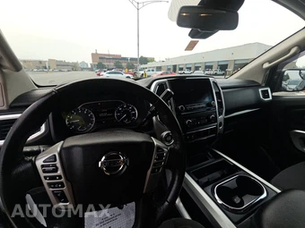 2020 Nissan TITAN SV Crew Cab Short Bed – miniatura 11