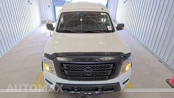 2020 Nissan TITAN SV Crew Cab Short Bed – miniatura 2