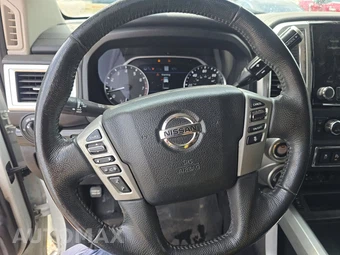 2020 Nissan TITAN XD SV Crew Cab Medium Bed - miniatura 10