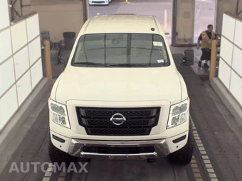 2020 Nissan TITAN XD SV Crew Cab Medium Bed - miniatura 2