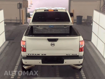 2020 Nissan TITAN XD SV Crew Cab Medium Bed - miniatura 5