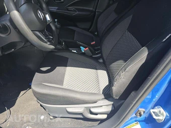 2020 Nissan Versa S – miniatura 6