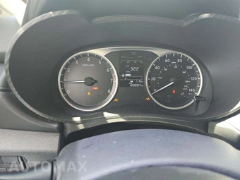2020 Nissan Versa S – miniatura 9