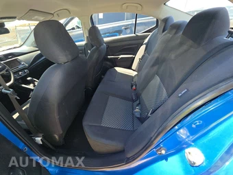 2020 Nissan Versa S – miniatura 13