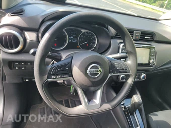 2020 Nissan Versa S - miniatura 10