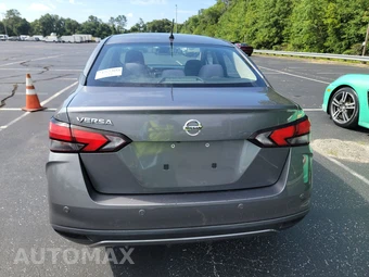 2020 Nissan Versa S - miniatura 5