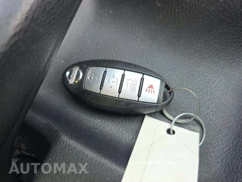 2020 Nissan Versa S – miniatura 8