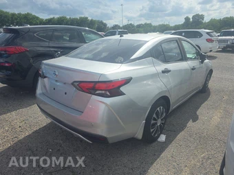 2020 Nissan Versa S – miniatura 4