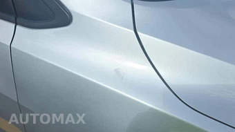 2020 Nissan Versa SR – miniatura 19