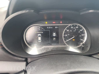 2020 Nissan Versa SR – miniatura 12