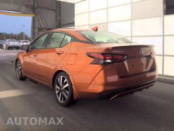 2020 Nissan Versa SR – miniatura 6