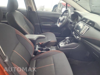 2020 Nissan Versa SR – miniatura 8