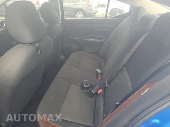 2020 Nissan Versa SR – miniatura 13
