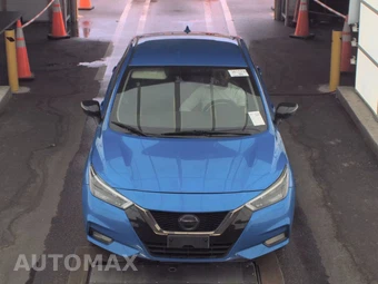 2020 Nissan Versa SR – miniatura 2
