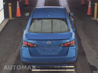 2020 Nissan Versa SR – miniatura 5