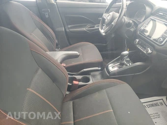 2020 Nissan Versa SR – miniatura 8