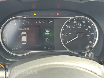 2020 Nissan Versa SR - miniatura 12