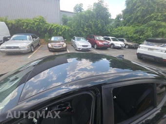 2020 Nissan Versa SR – miniatura 9