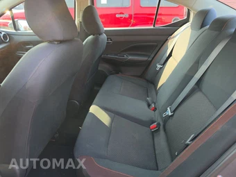 2020 Nissan Versa SR – miniatura 13