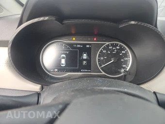 2020 Nissan Versa SV – miniatura 12