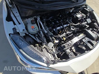 2020 Nissan Versa SV - miniatura 24
