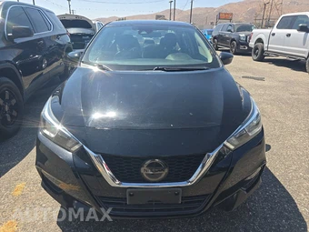 2020 Nissan Versa SV – miniatura 2