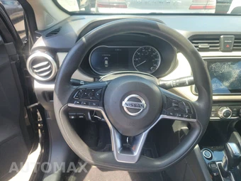 2020 Nissan Versa SV - miniatura 10