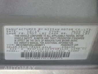2020 Nissan Versa SV - miniatura 14