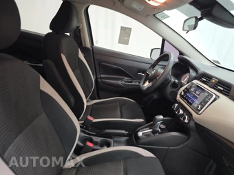 2020 Nissan Versa SV - miniatura 8