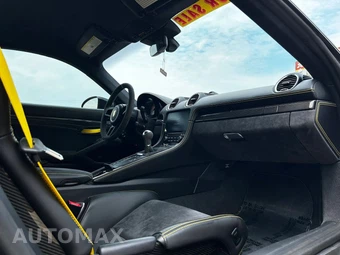 2020 Porsche 718 Cayman GT4 – miniatura 23