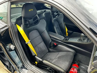 2020 Porsche 718 Cayman GT4 – miniatura 24