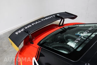 2020 Porsche 718 Cayman GT4 - miniatura 27